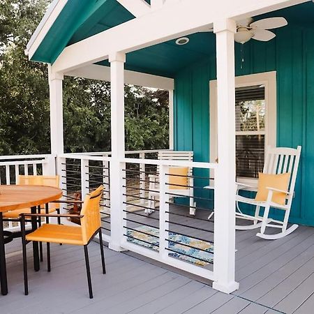 The Little Getaway-Sleeps 4, Firepit, Pet Friendly Villa Pottsboro Exterior photo
